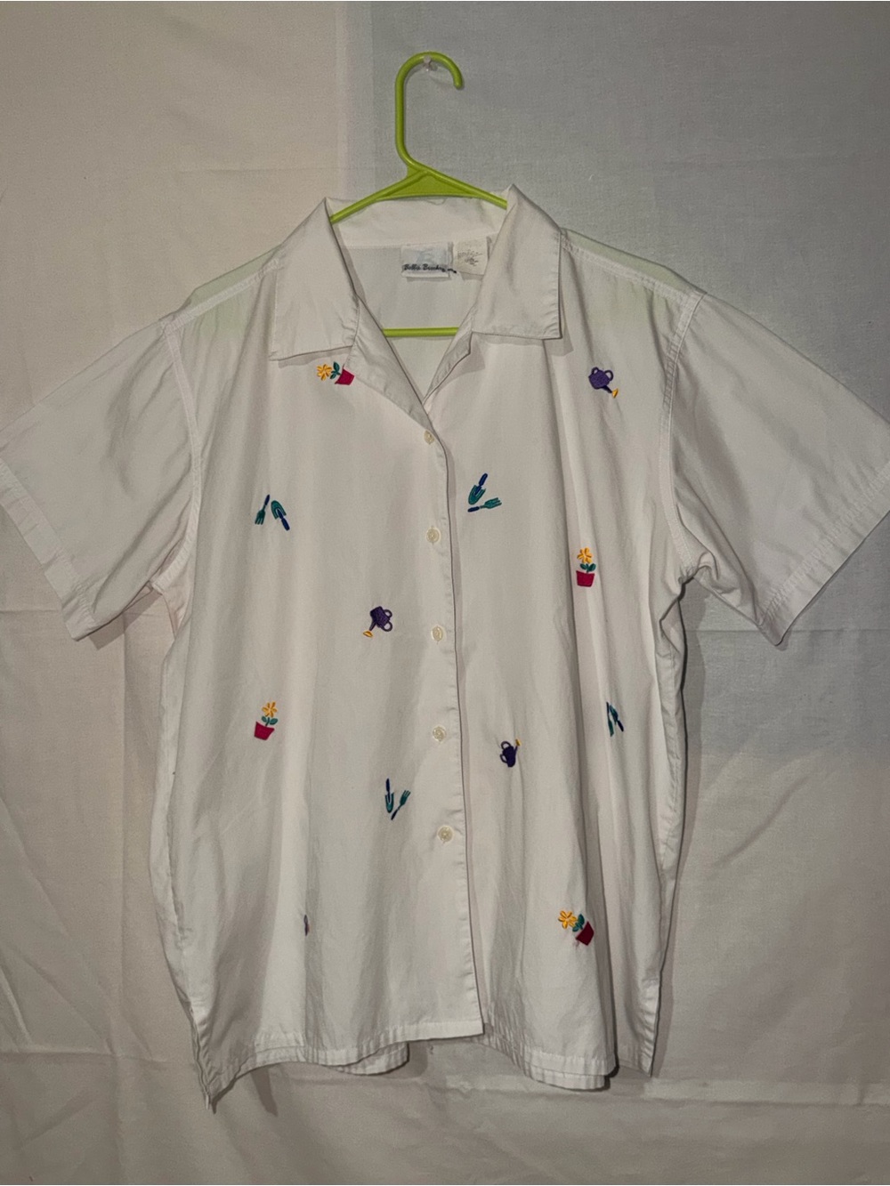 Bobbie Brooks White Short-Sleeve Button-Up Shirt with Multicolor Embroidery